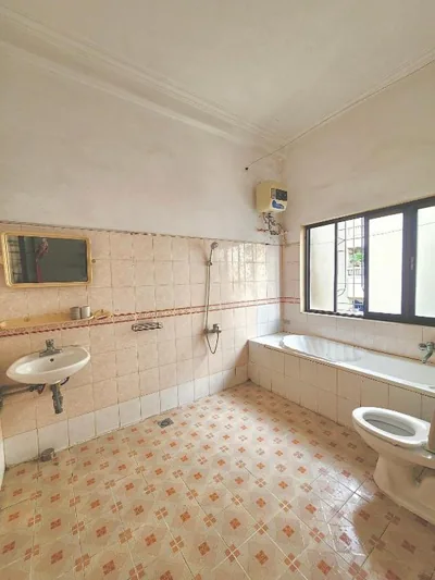 Queen-Zimmer mit Gemeinschaftsbad — Morri Homestay - Quán Thánh